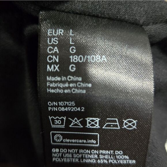 🐢 H&M Men's Size L Windbreaker Waterproof. Like New. - Picture 14 of 17